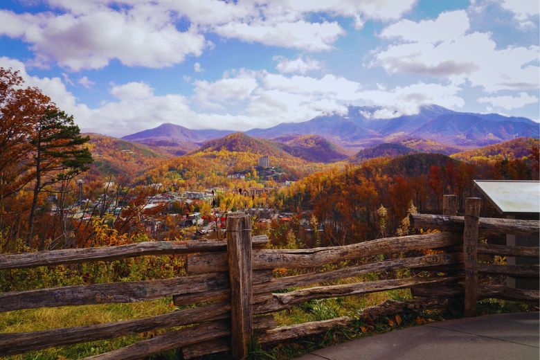 Fall Events and Festivals in Pigeon Forge and Gatlinburg 2025